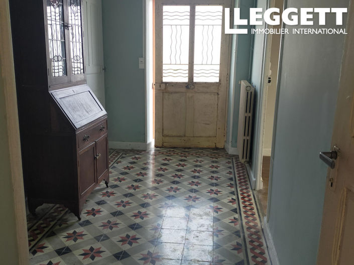 Image No.6-4 Bed House for sale