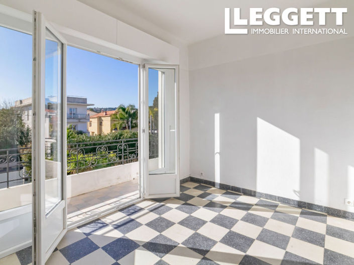 Image No.3-Maison de 4 chambres à vendre à Villeneuve-Loubet