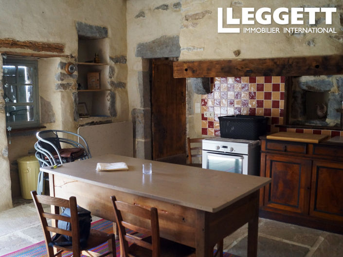 Image No.6-2 Bed House for sale