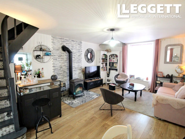 Image No.10-4 Bed House for sale