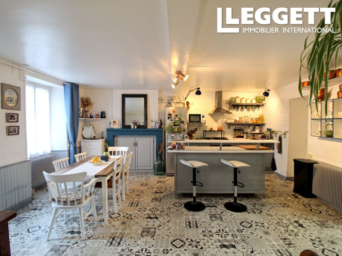 Image No.3-4 Bed House for sale