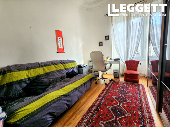 Image No.9-4 Bed House for sale
