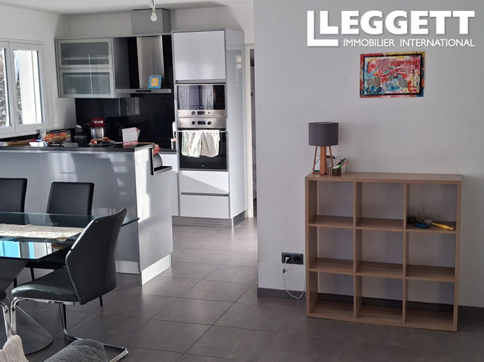 Image No.4-3 Bed House for sale