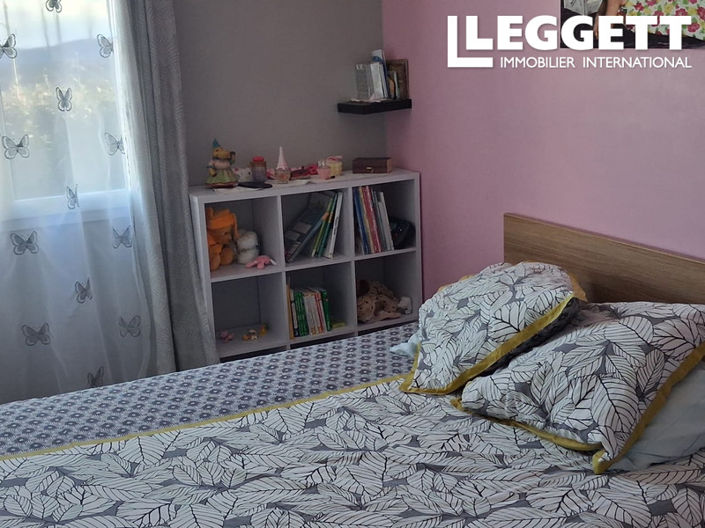 Image No.9-3 Bed House for sale