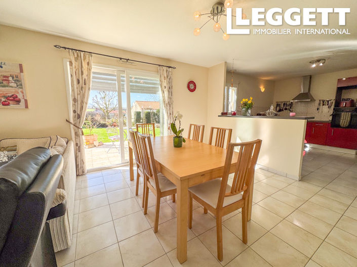 Image No.4-4 Bed House for sale