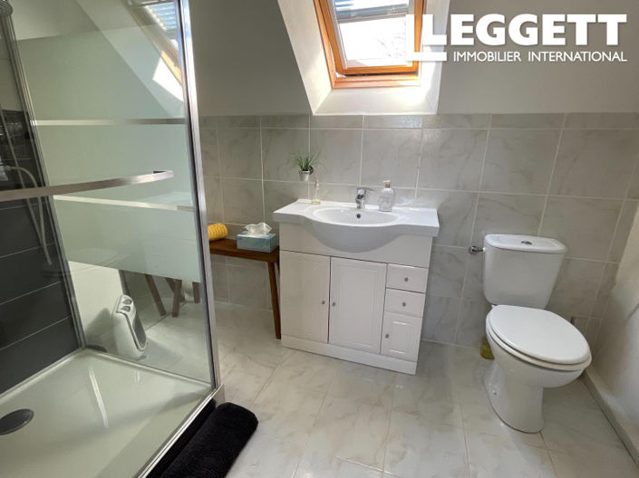 Image No.8-2 Bed House for sale