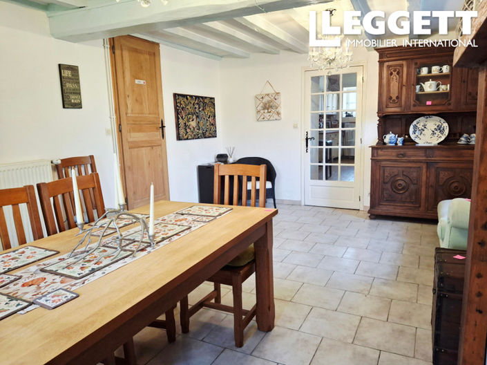 Image No.6-3 Bed House for sale