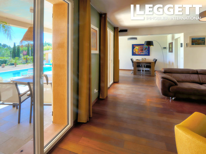 Image No.5-4 Bed House for sale