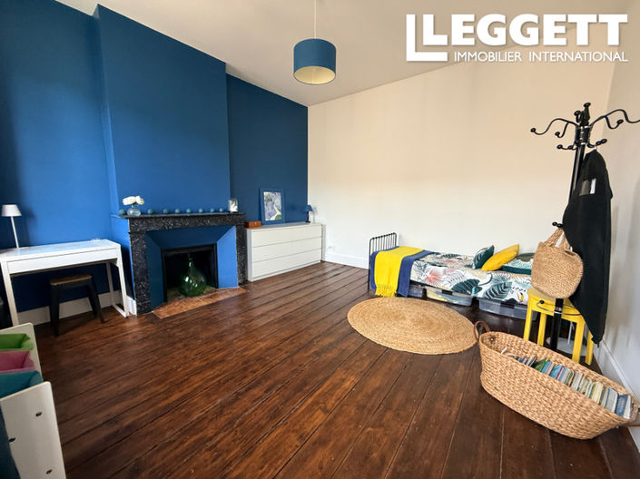 Image No.10-4 Bed House for sale