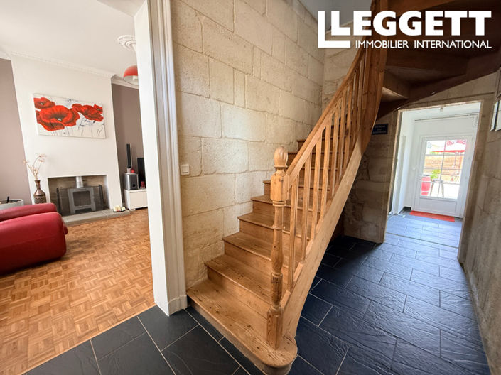 Image No.9-4 Bed House for sale