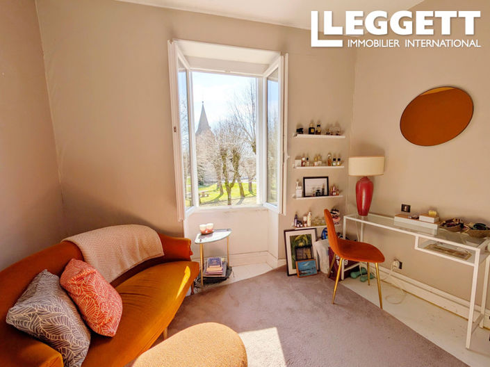 Image No.3-5 Bed House for sale