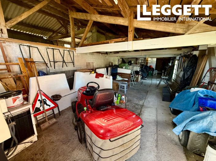 Image No.9-5 Bed House for sale