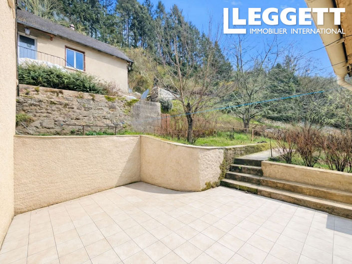 Image No.2-2 Bed House for sale