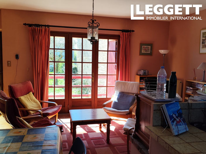 Image No.2-3 Bed House for sale