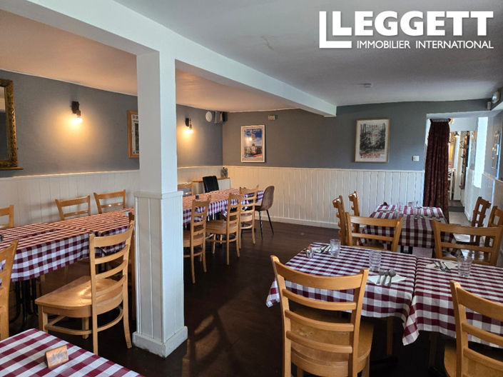Image No.8-6 Bed Commercial for sale
