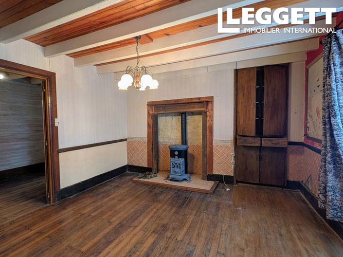 Image No.6-4 Bed House for sale