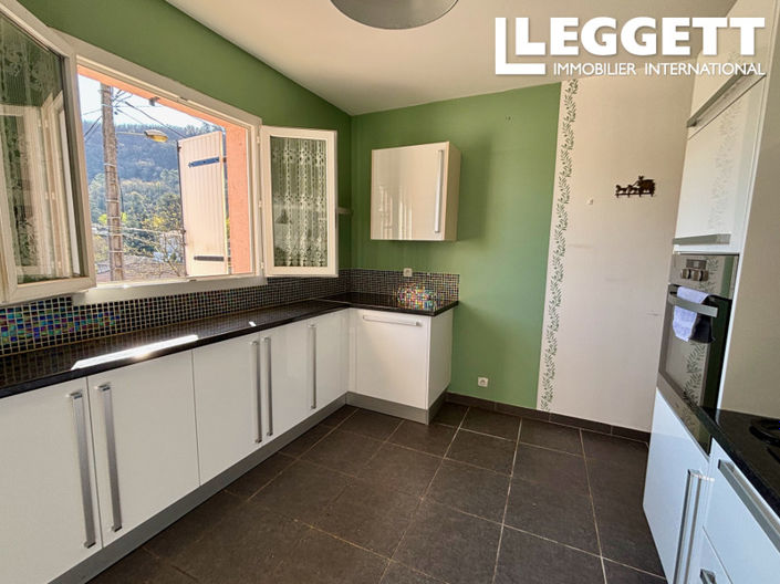 Image No.4-2 Bed House for sale