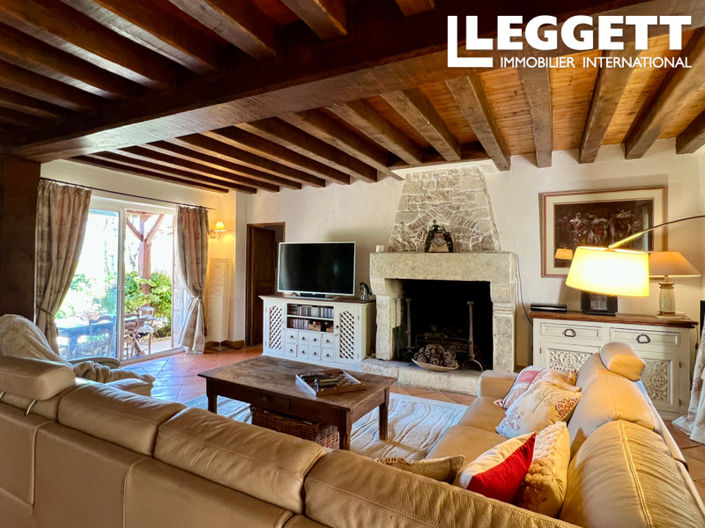 Image No.7-5 Bed House for sale
