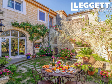 1 - Aigues-Vives, House