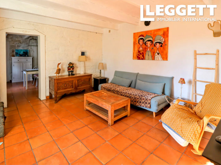 Image No.10-5 Bed House for sale