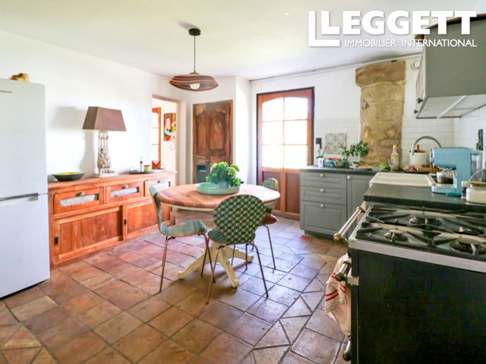 Image No.5-5 Bed House for sale