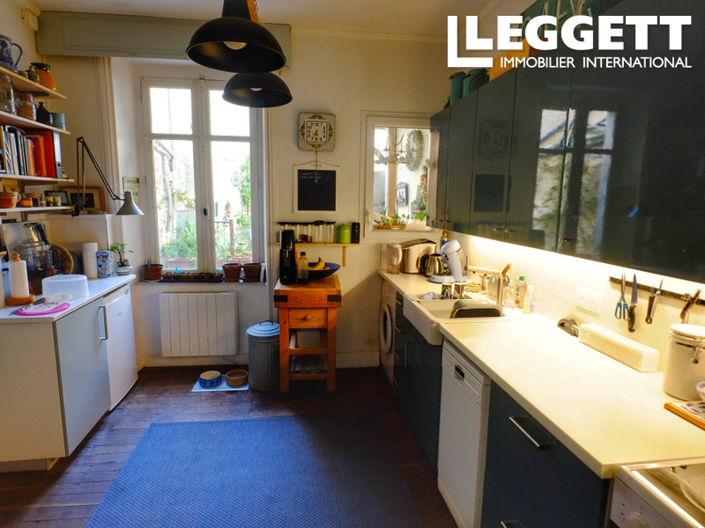Image No.6-3 Bed House for sale
