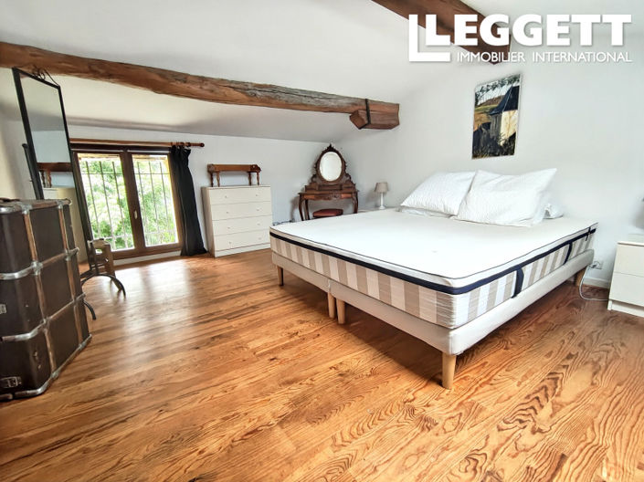Image No.9-7 Bed House for sale