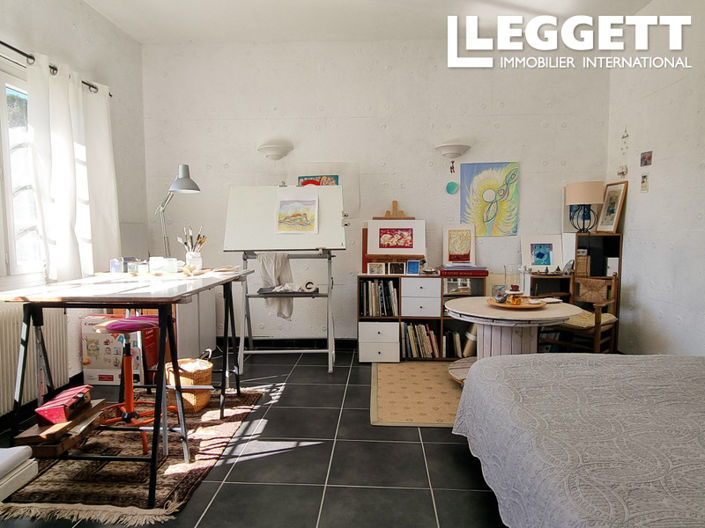 Image No.5-3 Bed House for sale