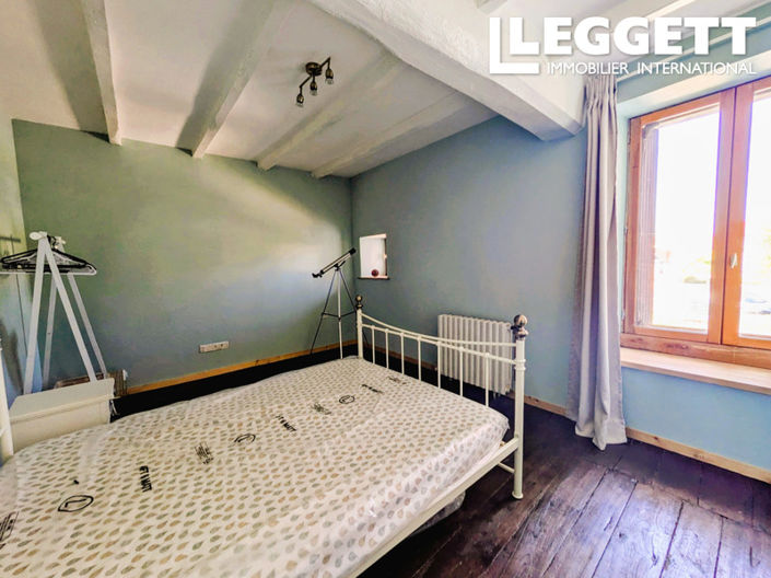 Image No.7-3 Bed House for sale