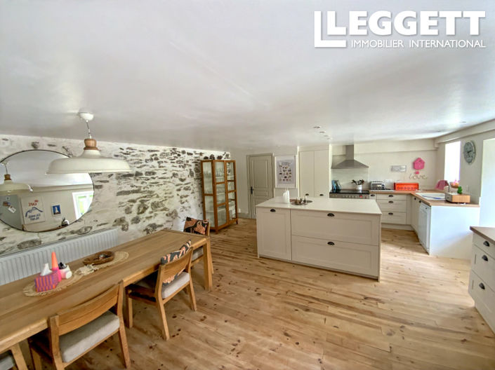 Image No.3-4 Bed House for sale