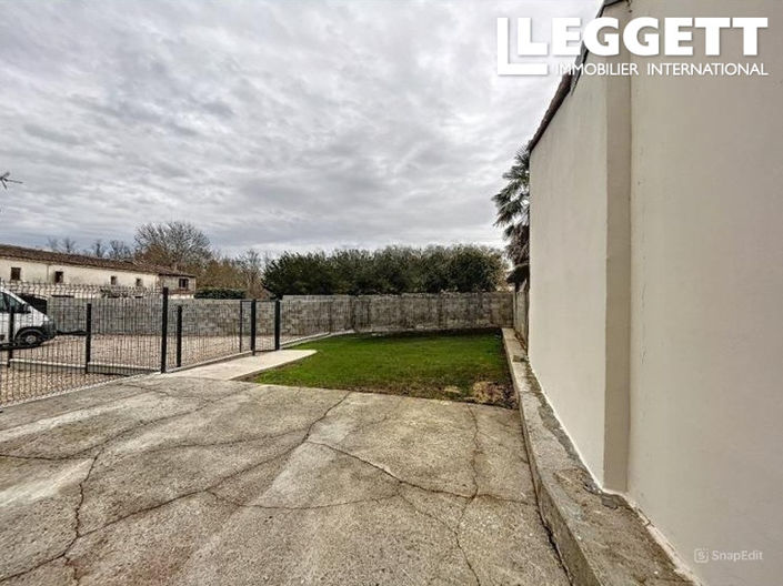 Image No.8-7 Bed House for sale