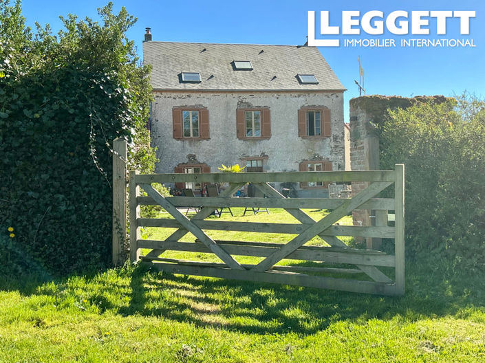 Image No.2-5 Bed House for sale