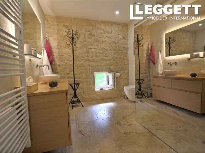 Image No.9-2 Bed House for sale