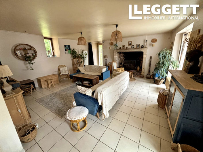 Image No.4-9 Bed House for sale