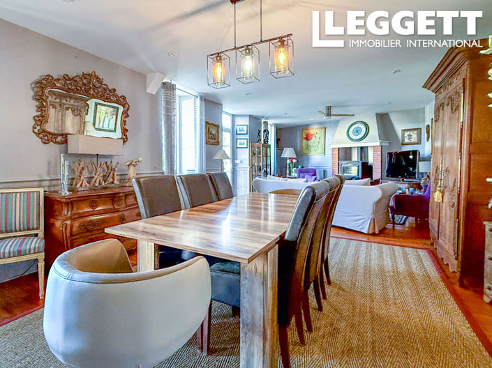Image No.6-9 Bed House for sale