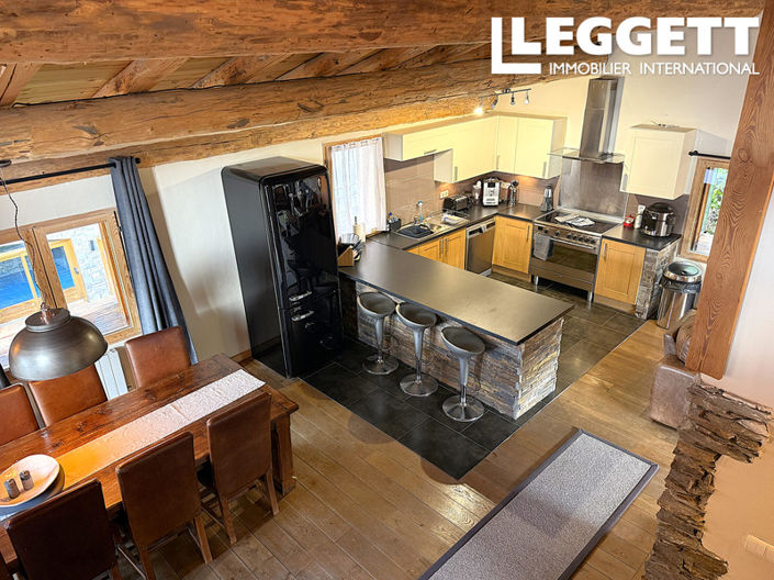 Image No.10-4 Bed House for sale