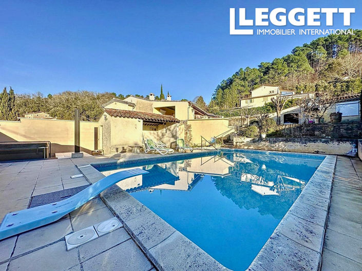 Image No.2-4 Bed House for sale