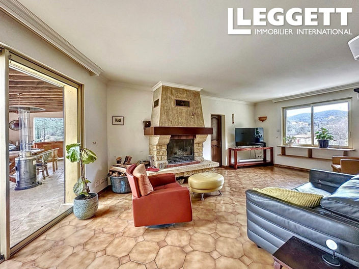 Image No.4-4 Bed House for sale