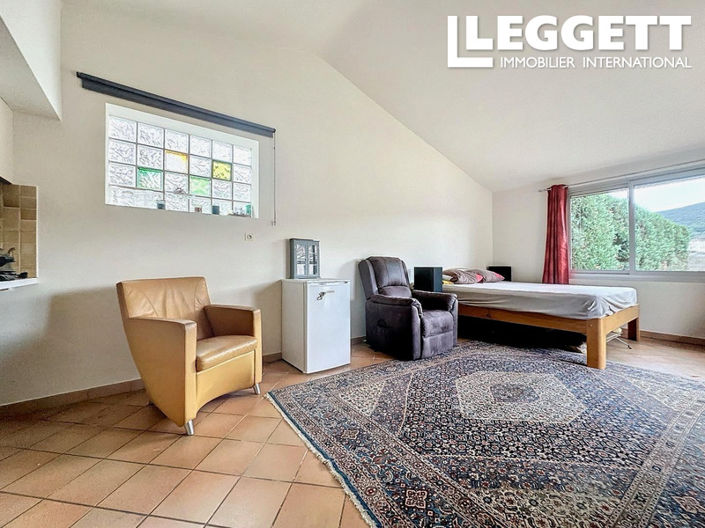 Image No.5-4 Bed House for sale