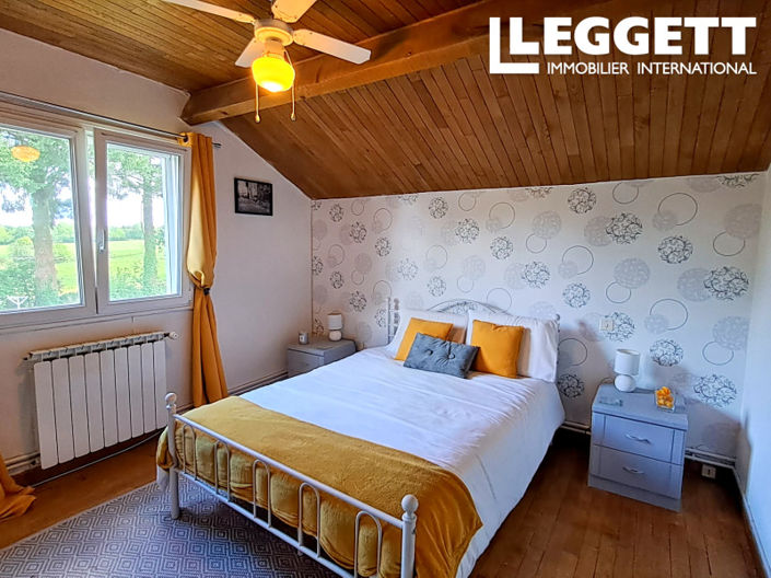 Image No.9-4 Bed House for sale