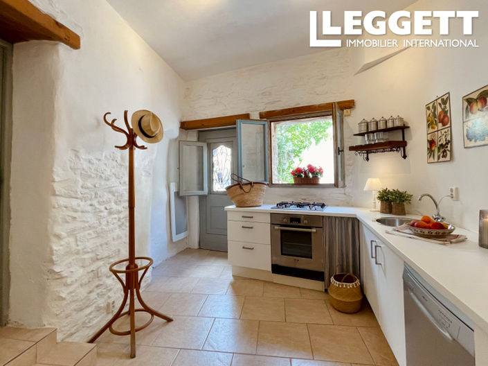 Image No.10-4 Bed House for sale