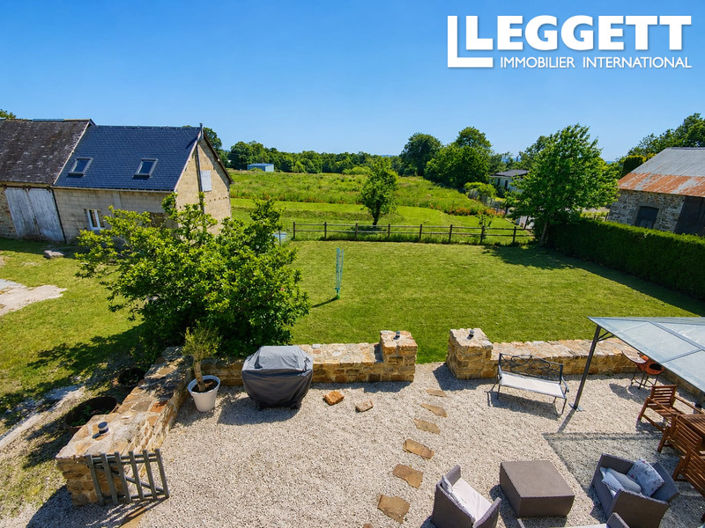 Image No.10-4 Bed House for sale