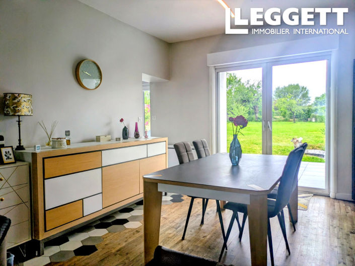 Image No.3-3 Bed House for sale
