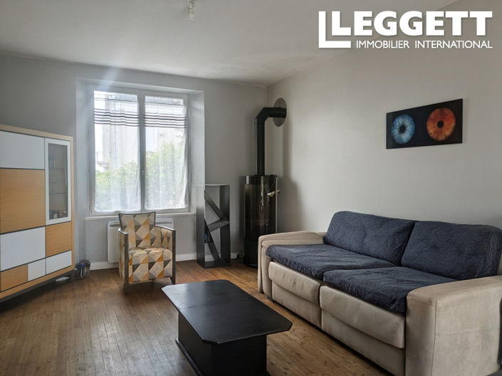 Image No.8-3 Bed House for sale