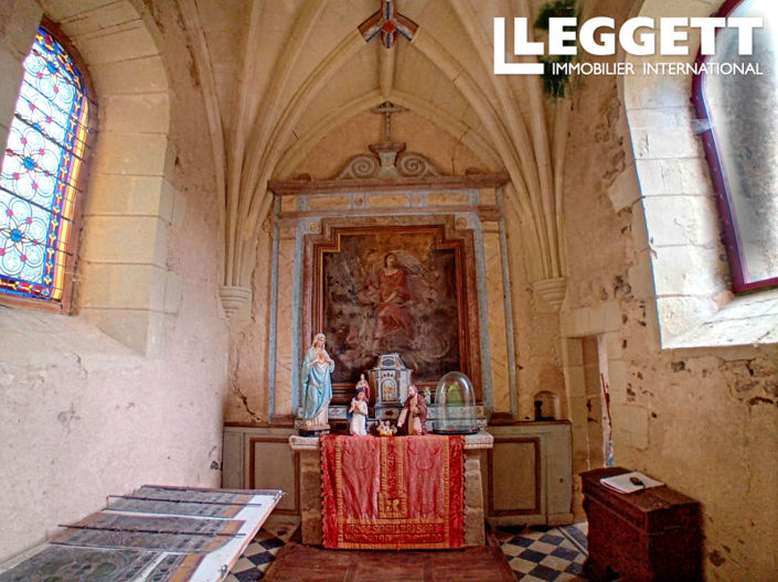 Image No.2-Chateaux for sale