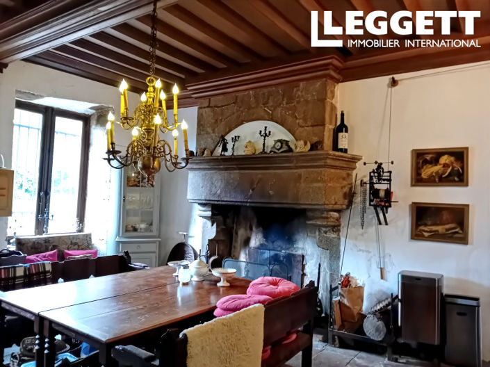 Image No.3-Chateaux for sale