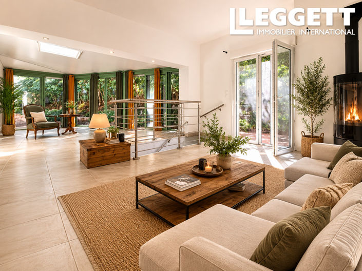Image No.3-4 Bed House for sale