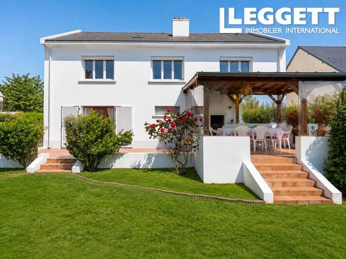 Image No.2-5 Bed House for sale