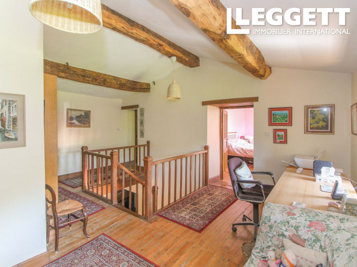 Image No.9-3 Bed House for sale
