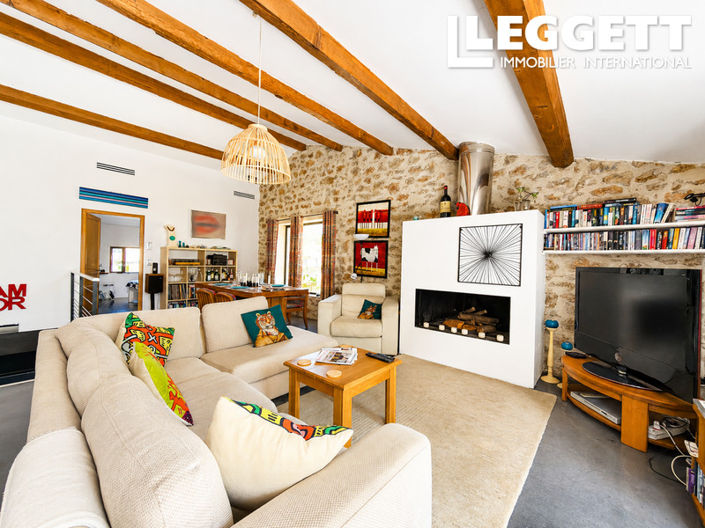 Image No.6-4 Bed House for sale